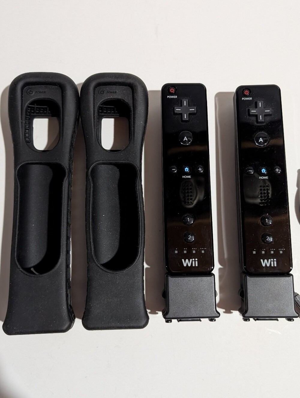 2 Nintendo Wii Remotes with MotionPlus Adapter and Jacket Bundle Tested Works